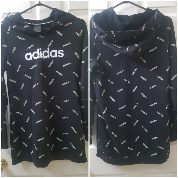 adidas Sweaters - Adidas hoodie🌴